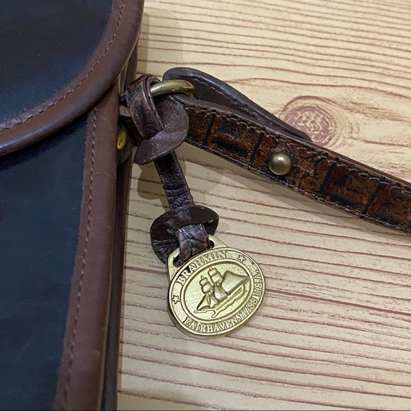 Vintage 80’s Brahmin Black/Brown Croc Leather Crossbody Bag - Picture 14 of 16